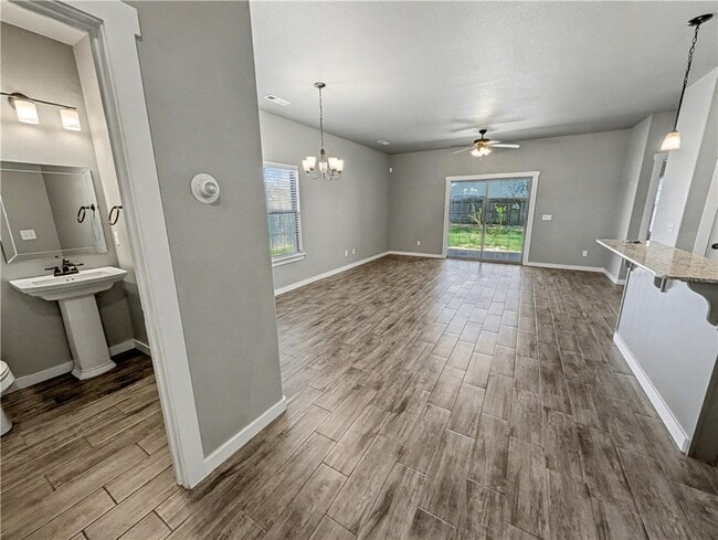 Building Photo - 396 N Torc Ln