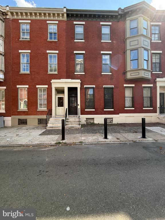 Building Photo - 1732 Mt Vernon St