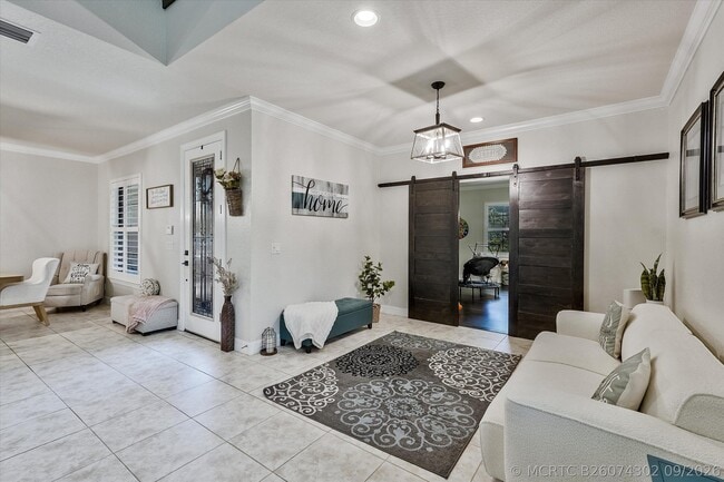 Building Photo - 4381 SW Gossamer Cir