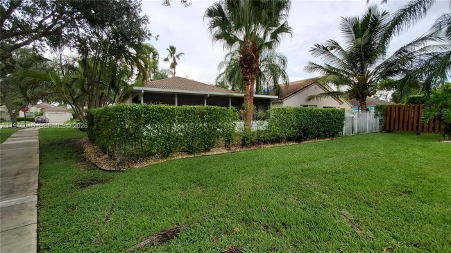 Building Photo - 4144 Sapphire Terrace