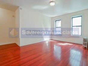 Building Photo - 710 W 173rd St