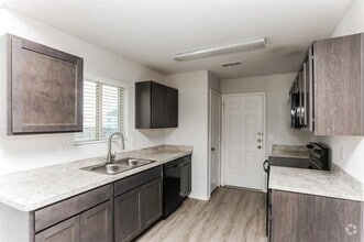 Building Photo - 1607 Mark Ln