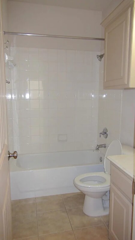 Building Photo - 6783 San Fernando