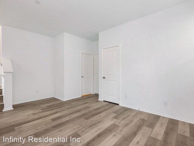 Building Photo - 3 br, 2.5 bath House - 747 Savi Drive  #104