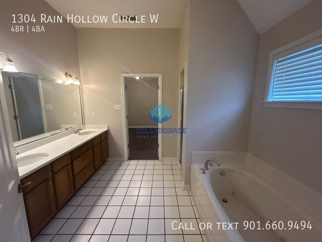 Building Photo - 1304 Rain Hollow Cir W