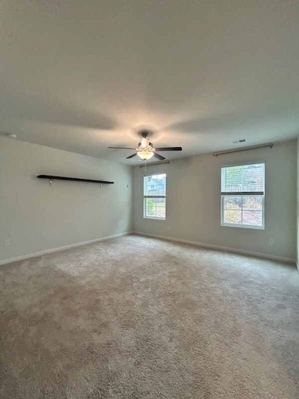 Building Photo - 2743 Prince Charles Ct