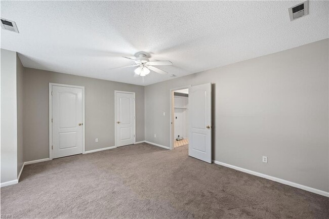 Building Photo - 506 Whisper Walk