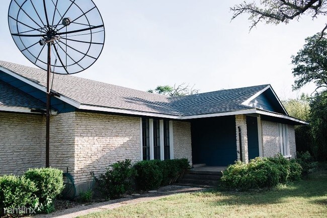 Building Photo - 3 br, 2 bath House - 204 Blessing Ranch Rd
