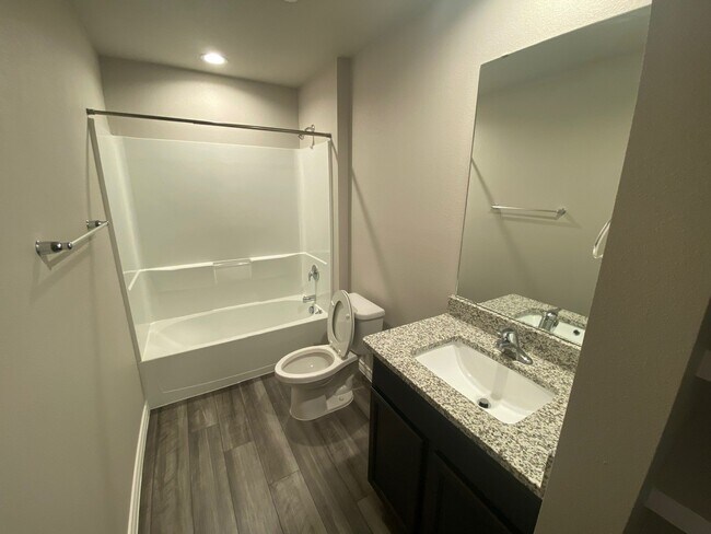 Building Photo - 7326 Tristan Dr