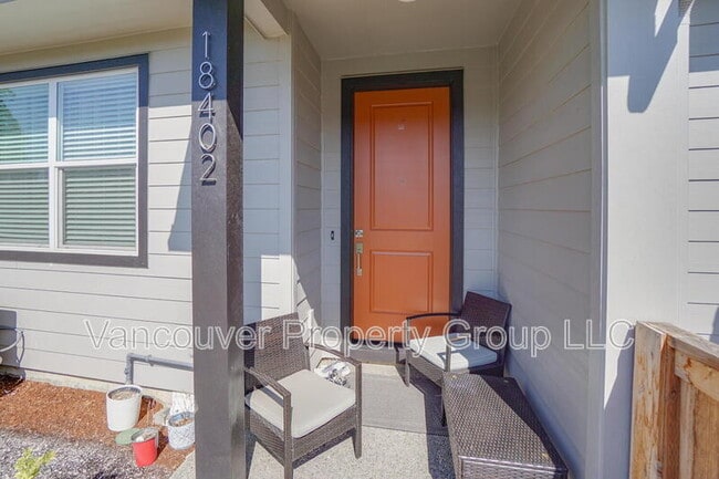 Building Photo - 18402 NE 46th Pl