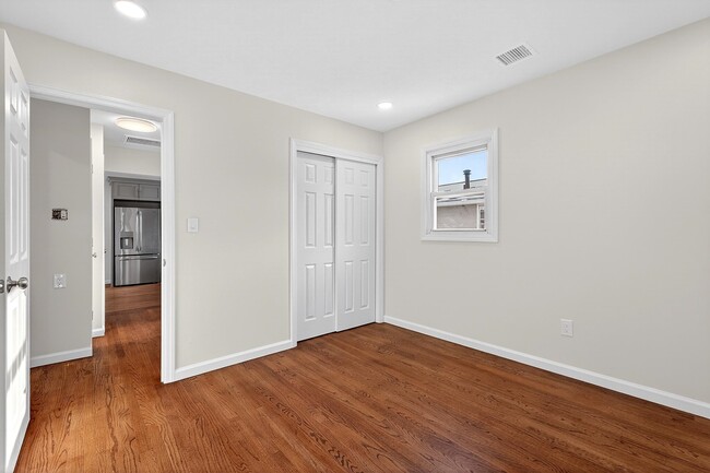 Building Photo - 269 Schuyler Ave