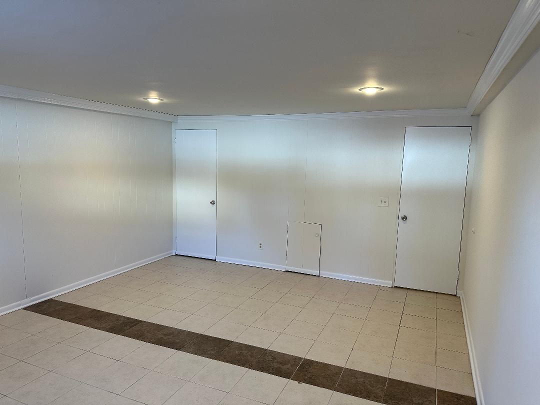 Building Photo - 822 Kingsland Ln