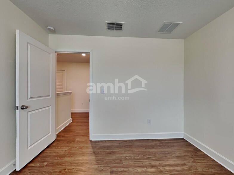 Building Photo - 11208 Delicate Rose Ct