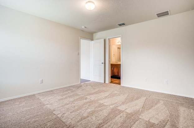 Building Photo - 1204 Lady Bird St