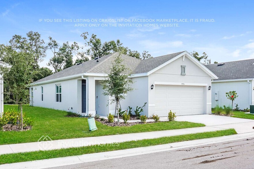Building Photo - 7976 Majestic Palms Ct