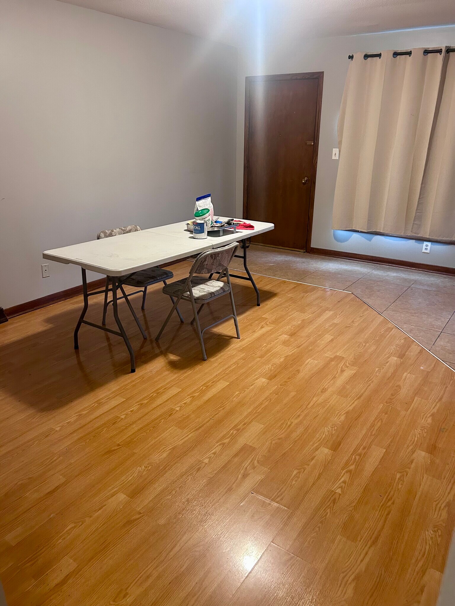 Living room - 4314 67th St