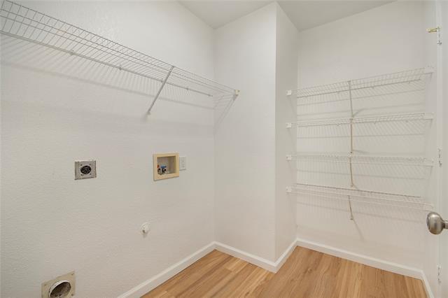 Building Photo - 1618 Pin Oak Trail