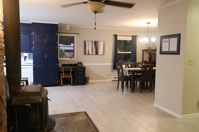 Building Photo - 25049 Ocean Gateway