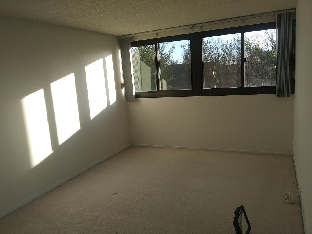 Building Photo - 5911 Edsall Rd., APT #705