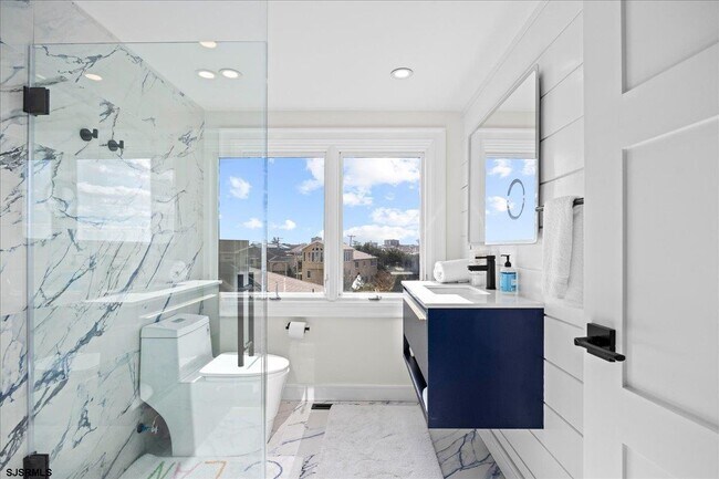 Building Photo - 31 Seaside Ct