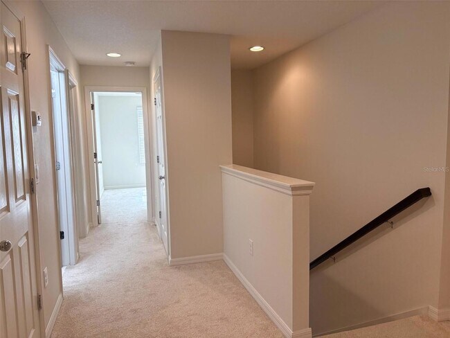 Building Photo - 7079 Woodchase Glen Dr