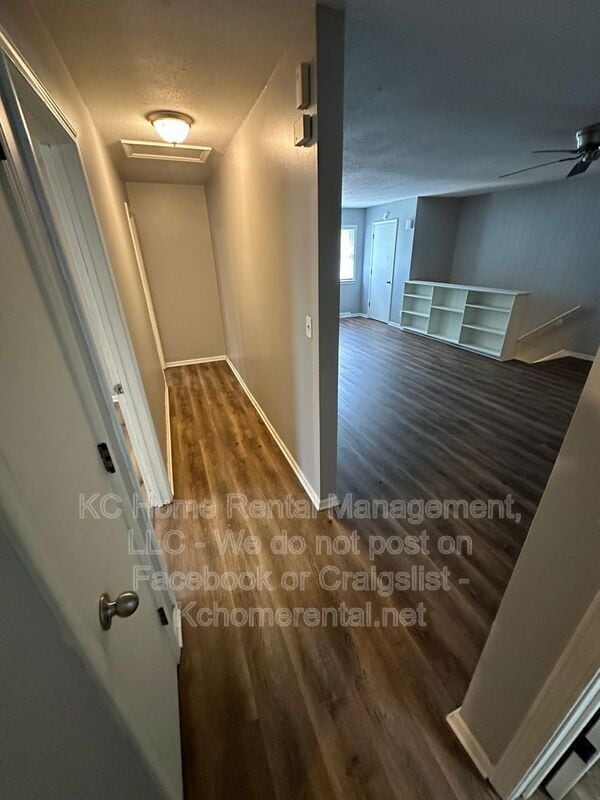 Building Photo - 3028 N 71 St