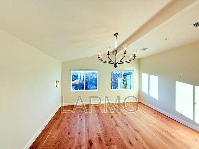 Building Photo - 4762 Charters Ave