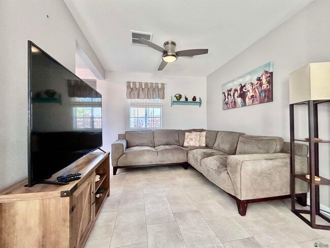 Building Photo - 13407 E 55th St