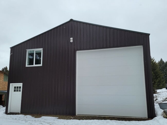 Building Photo - 514 Bierney Creek Rd