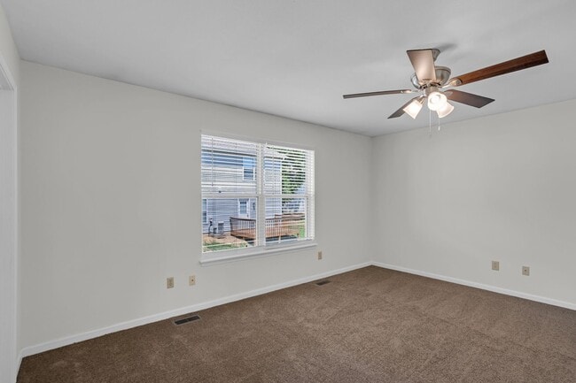 Building Photo - 3531-3533 Prescott Dr.