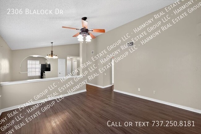 Building Photo - 2306 Blalock Dr