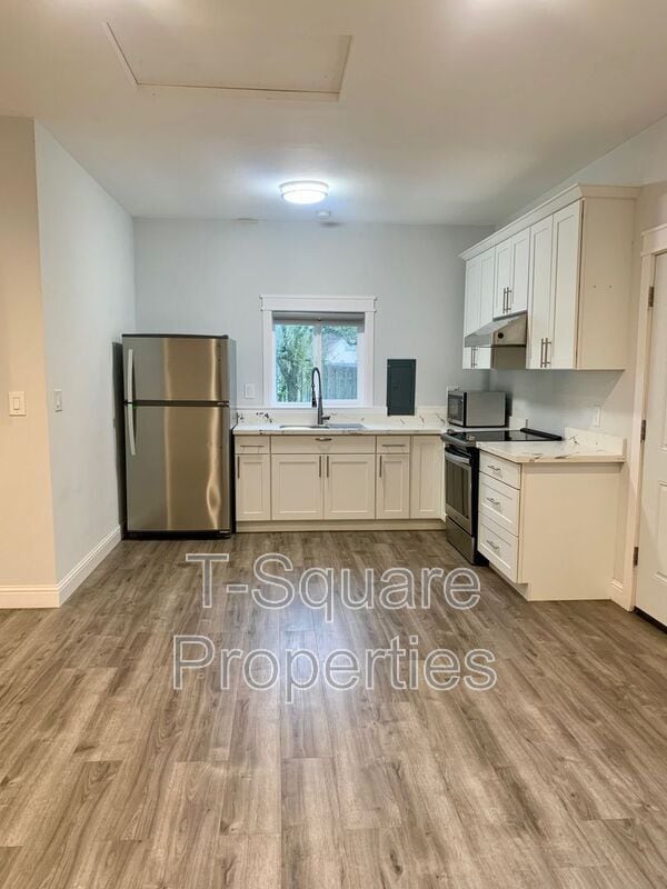 Building Photo - 448 SW 126th St