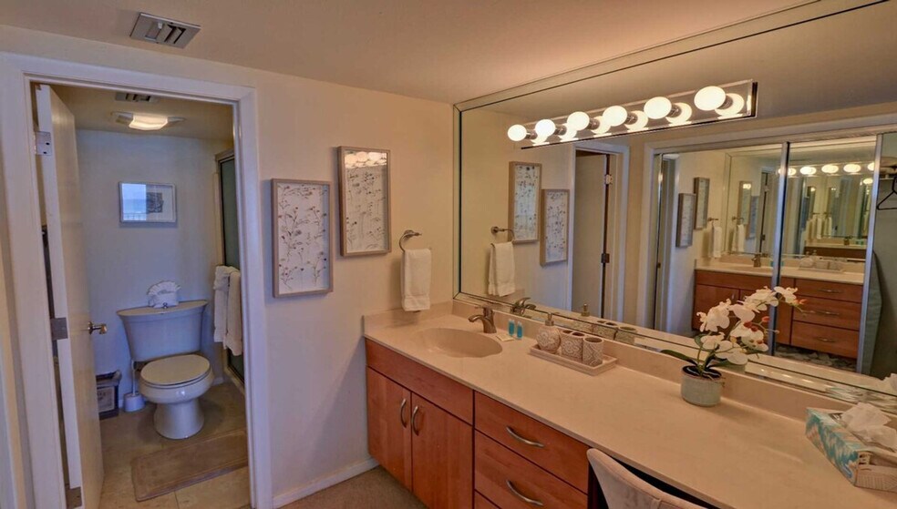 Building Photo - 2216 Gulf Blvd