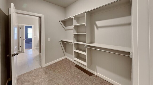 Building Photo - 12412 Bluford Ln