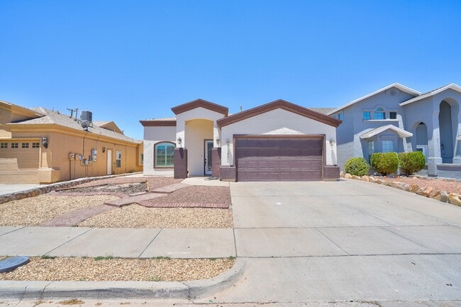 Building Photo - 11457 Lucio Moreno Dr