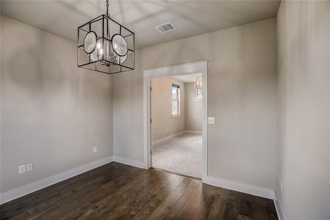Building Photo - 13501 Metric Blvd