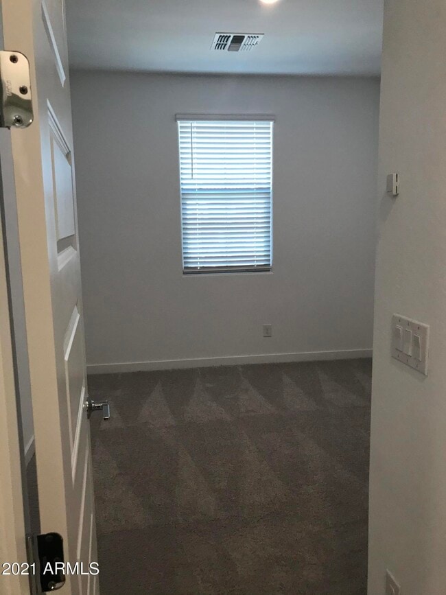 Building Photo - 1331 E Maldonado Dr