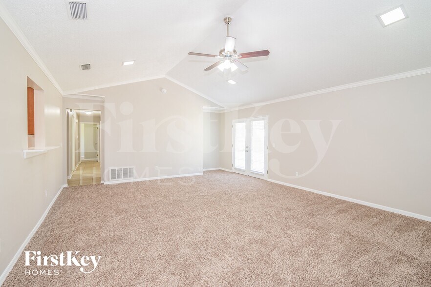 Building Photo - 1746 Cinnamon Dr