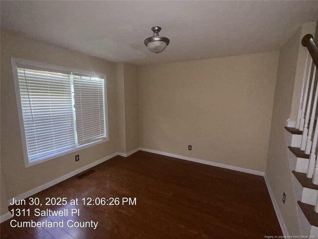 Building Photo - 1311 Saltwell Pl