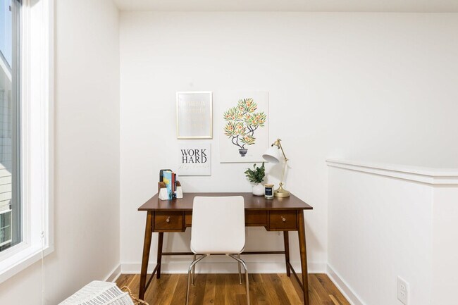 Building Photo - 5604 New York Ave