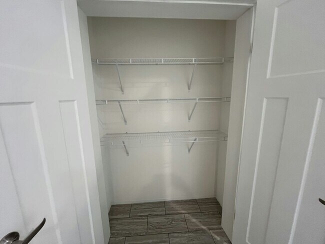 Building Photo - 385 Jose Gaspar Dr