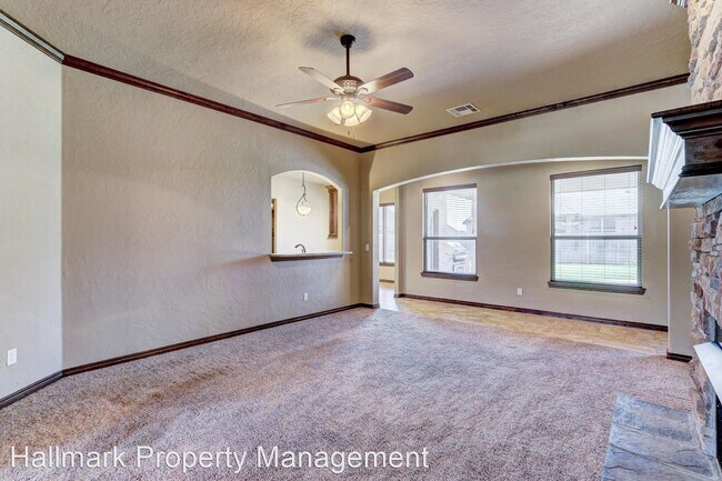 Building Photo - 3 br, 2.5 bath House - 13305 NW 5th