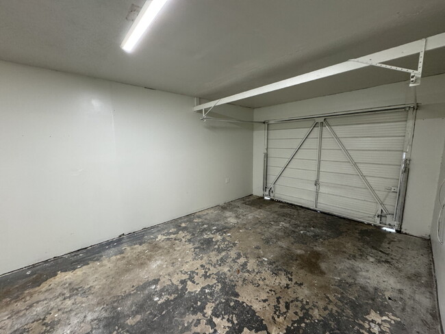 Building Photo - Available now FOR RENT in Pansey, AL!!