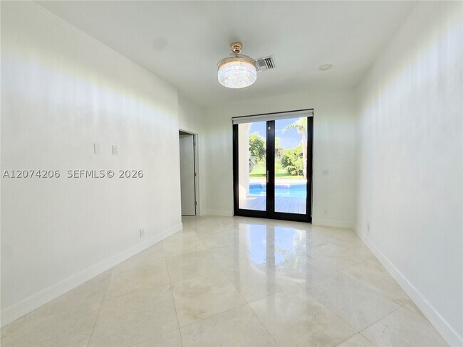 Building Photo - 2880 Windmill Ranch Rd