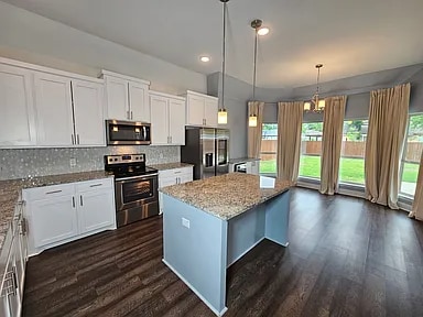 Building Photo - 3718 Harlingen St