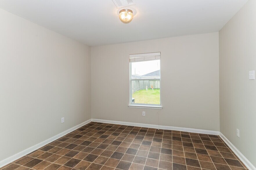 Building Photo - 4419 Thistle Pond Ct
