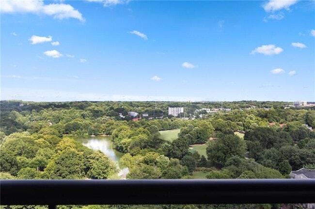 Building Photo - 222 12th St NE