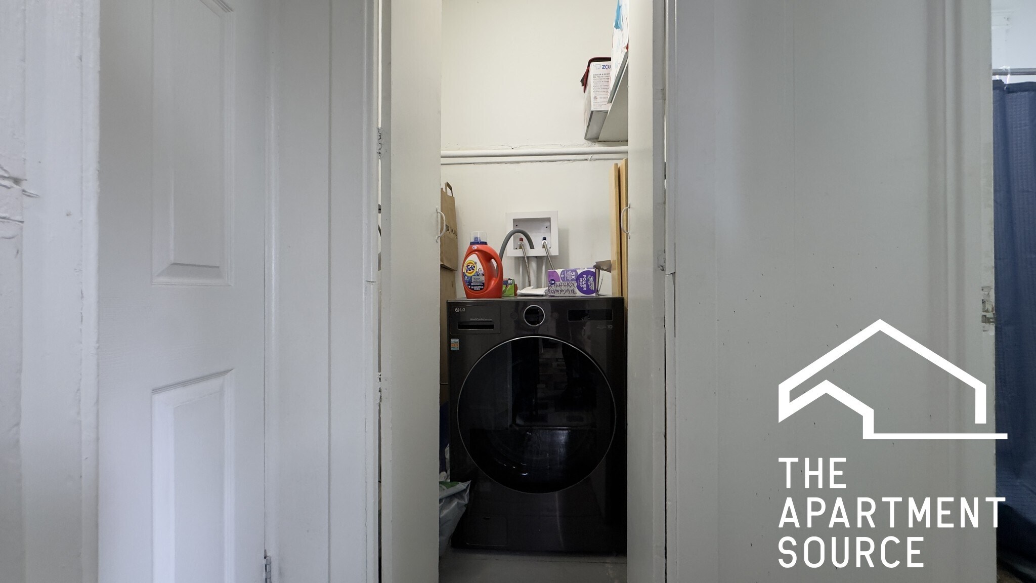 Building Photo - 1630 N Fairfield Ave