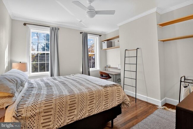 Building Photo - 220 N Patrick St