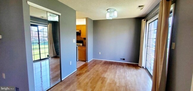 Building Photo - 95 O'Neill Ct
